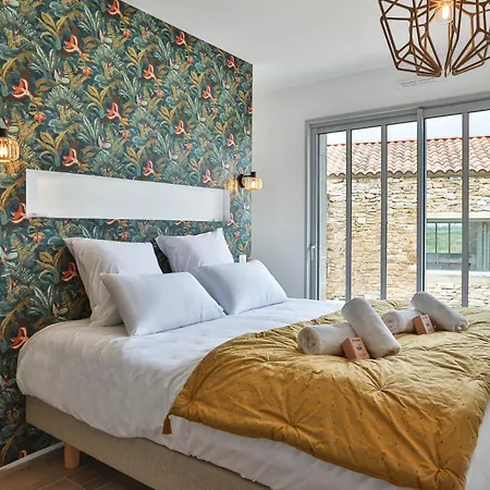 فيلة Luxueuse Renovee A La Guittiere