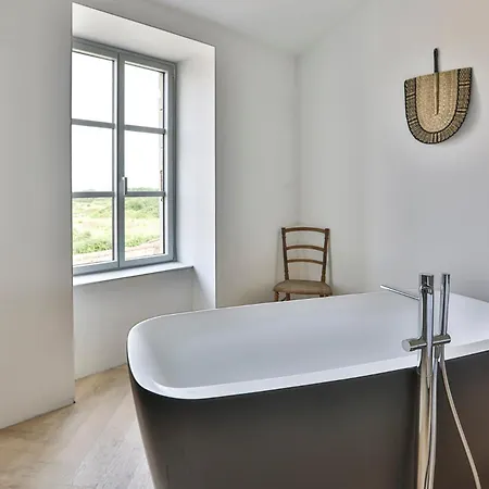 Semesterbostad De Charles - Luxueuse Renovee A La Guittiere Saint-Hilaire-de-Talmont