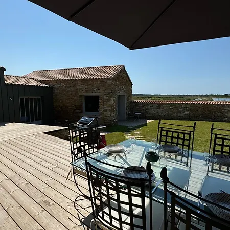 Feriehus De Charles - Luxueuse Renovee A La Guittiere