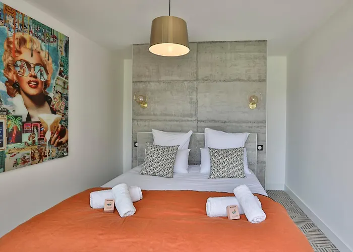 Hébergement de vacances Luxueuse Rénovée à La Guittière *